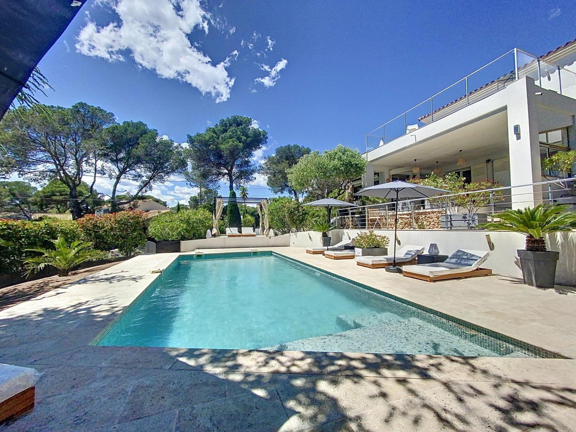 "Les Alizes" Cote Piscine Proche Bord De Mer Saint-Raphaël 外观 照片