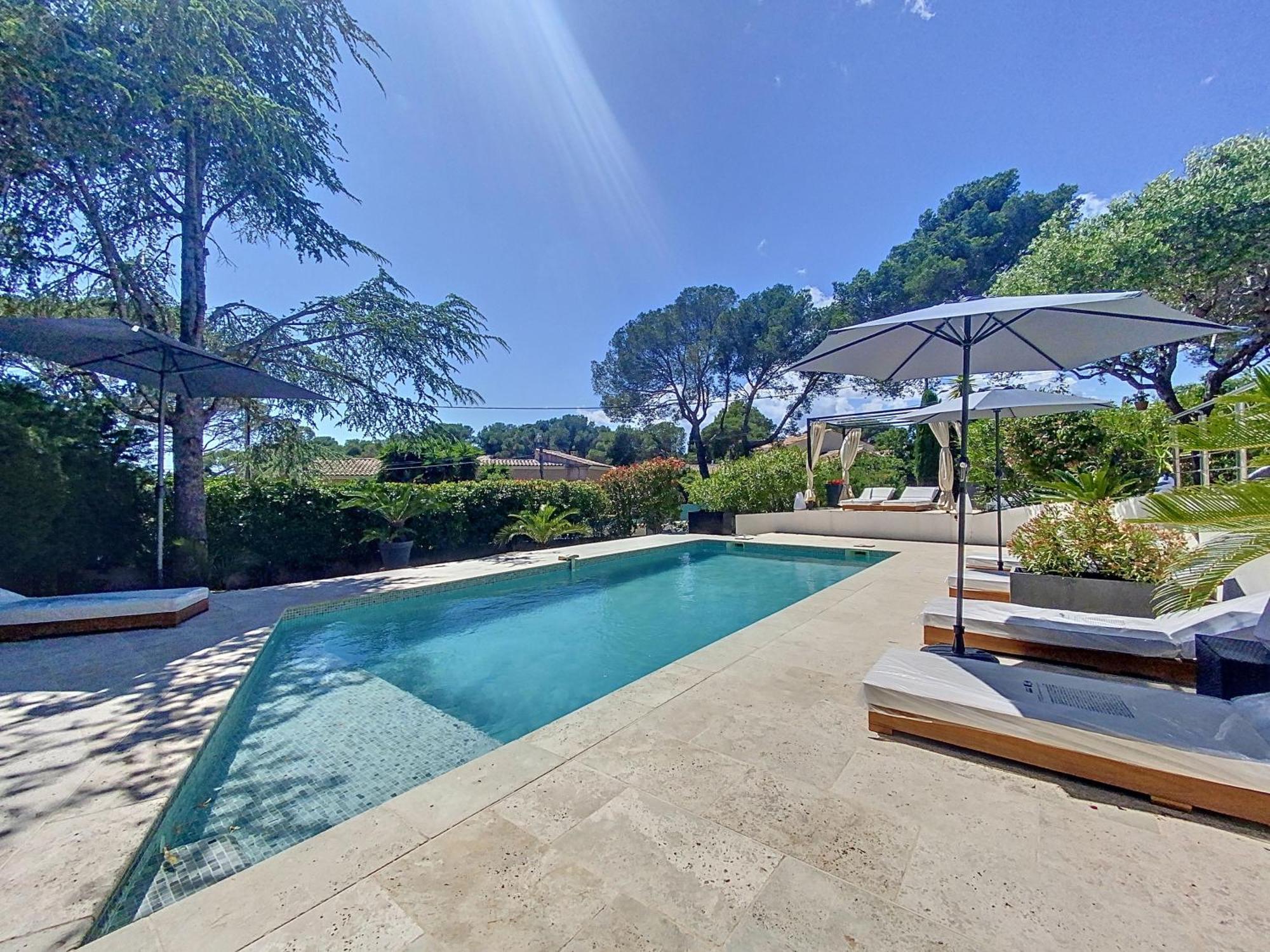 "Les Alizes" Cote Piscine Proche Bord De Mer Saint-Raphaël 外观 照片